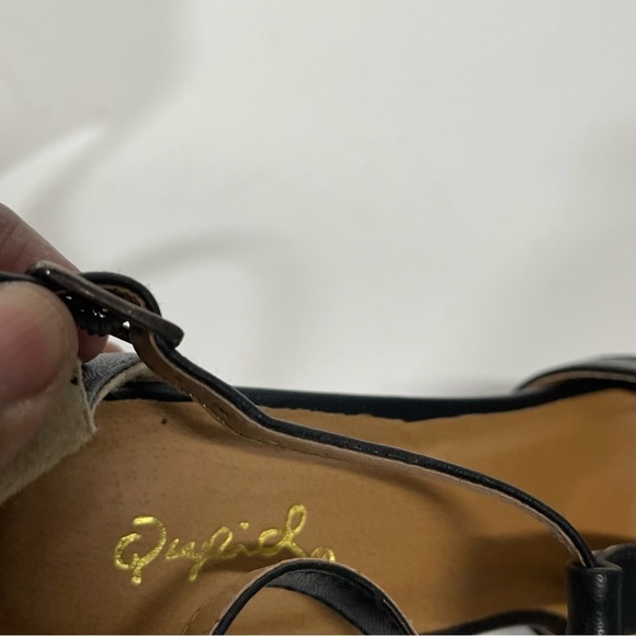 Qupid Women's Black T -Strap Size 7.5 - Picture 10 of 12